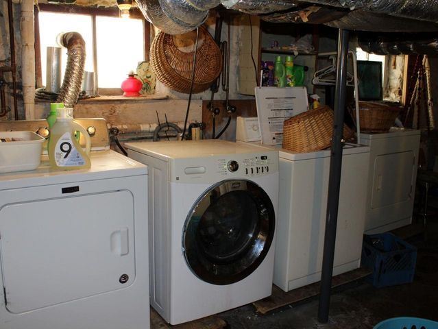 192 E REES STREET, Fond Du Lac, WI 54935