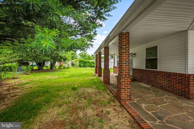 1520 DORCHESTER AVE, Gwynn Oak, MD 21207