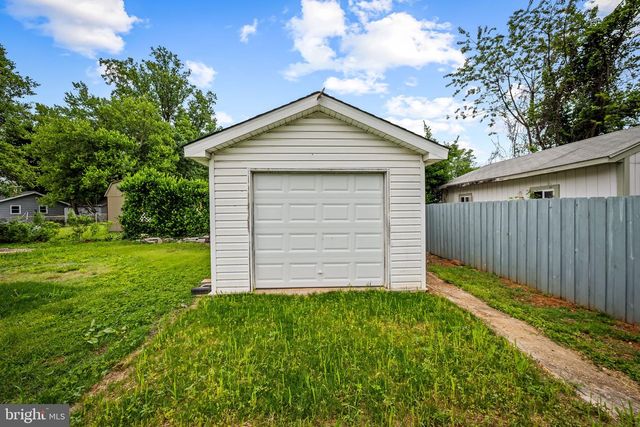 1520 DORCHESTER AVE, Gwynn Oak, MD 21207