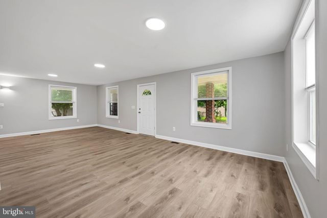 1520 DORCHESTER AVE, Gwynn Oak, MD 21207
