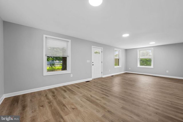 1520 DORCHESTER AVE, Gwynn Oak, MD 21207