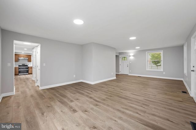 1520 DORCHESTER AVE, Gwynn Oak, MD 21207