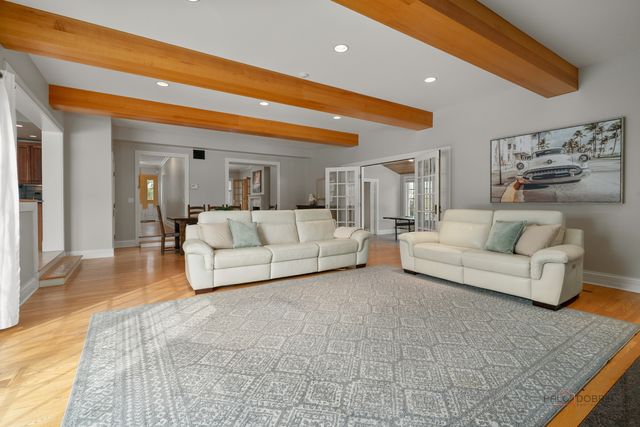 405 Voltz Road, Northbrook, IL 60062