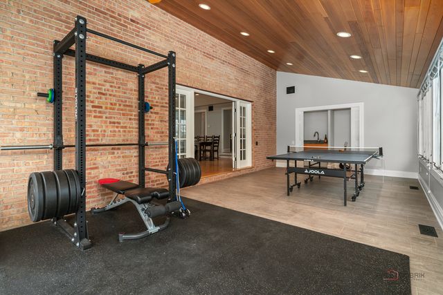 405 Voltz Road, Northbrook, IL 60062