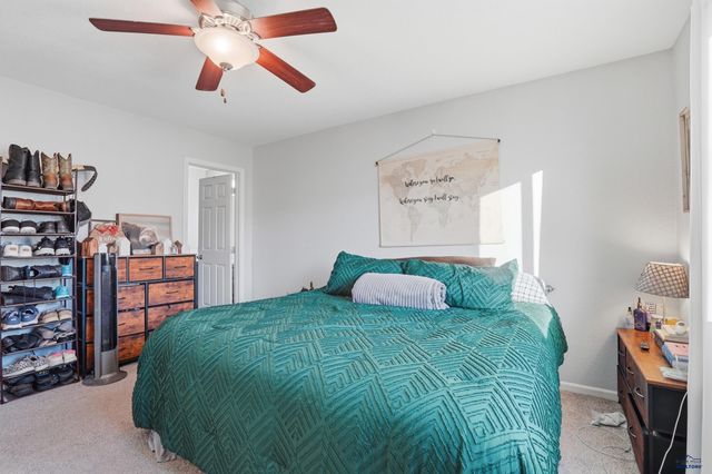 14923 GLENWOOD DR, Summerset, SD 57718