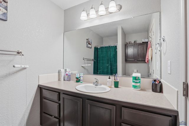 14923 GLENWOOD DR, Summerset, SD 57718