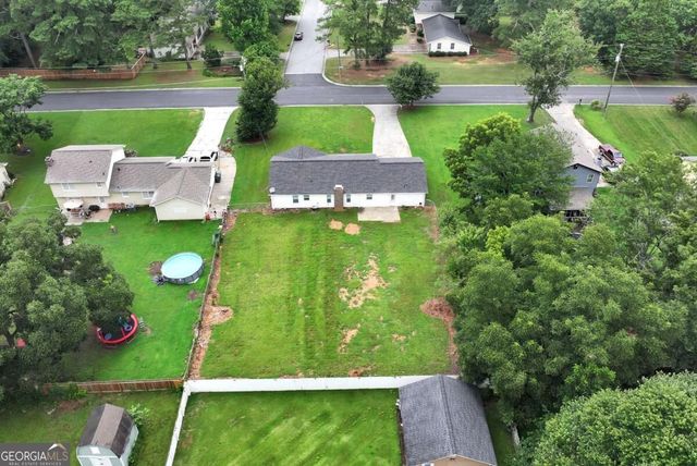 649 Oakland Way, Lawrenceville, GA 30044