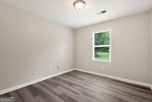 649 Oakland Way, Lawrenceville, GA 30044