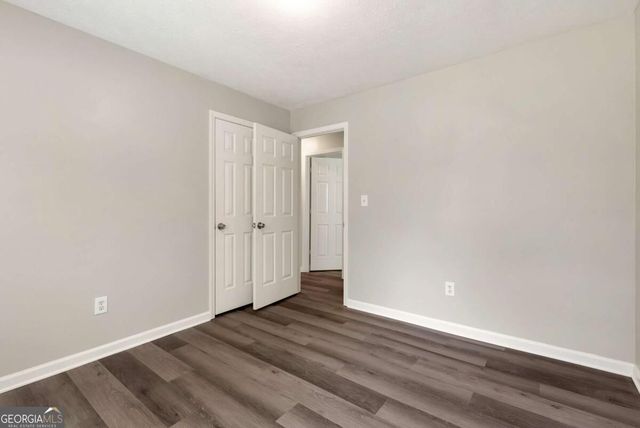649 Oakland Way, Lawrenceville, GA 30044