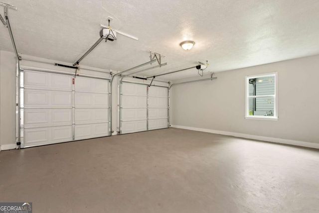 649 Oakland Way, Lawrenceville, GA 30044