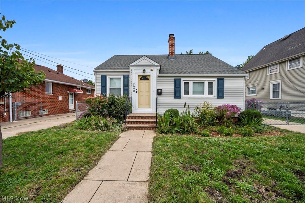 5608 Stickney Avenue, Cleveland, OH 44144