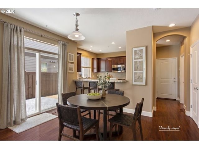 11986 Sw SURREY St, Wilsonville, OR 97070