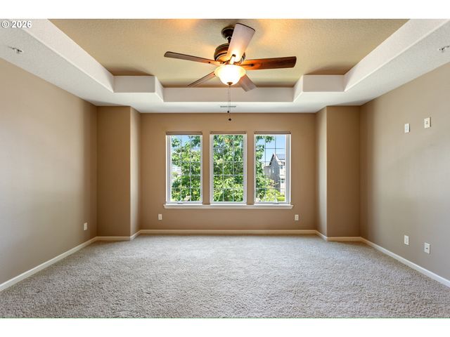 11986 Sw SURREY St, Wilsonville, OR 97070