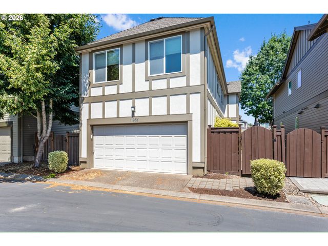 11986 Sw SURREY St, Wilsonville, OR 97070