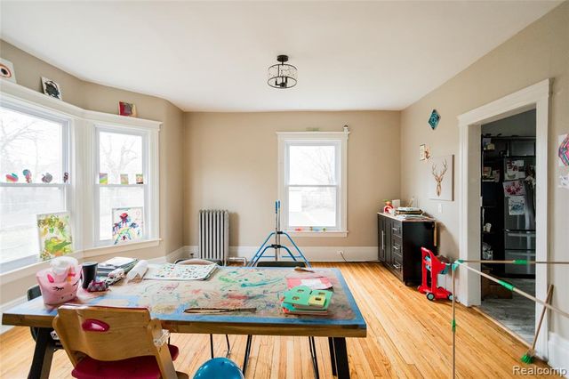 251 California Street, Highland Park, MI 48203