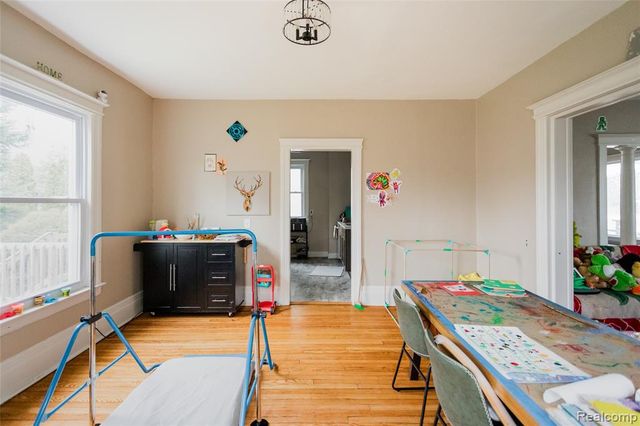 251 California Street, Highland Park, MI 48203