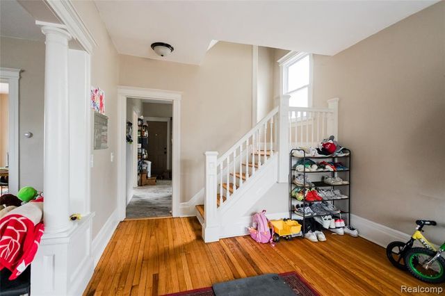 251 California Street, Highland Park, MI 48203