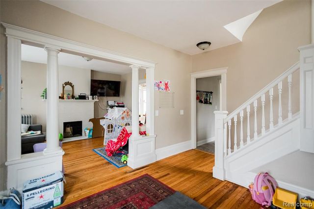 251 California Street, Highland Park, MI 48203