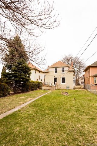 251 California Street, Highland Park, MI 48203