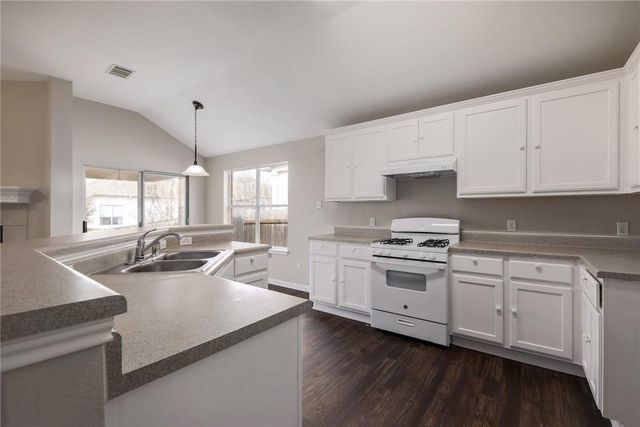 1608 Bush Coat LN, Austin, TX 78754