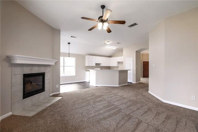 1608 Bush Coat LN, Austin, TX 78754