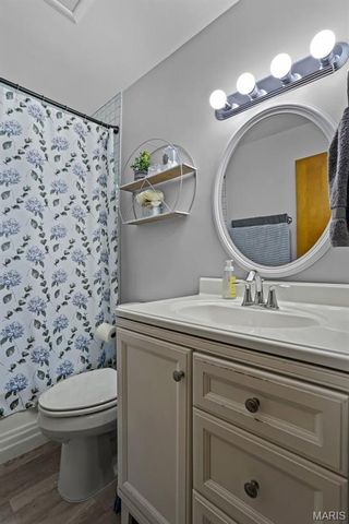 704 W 9th Street, Washington, MO 63090