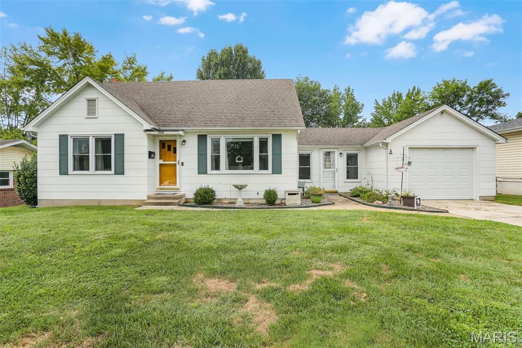 704 W 9th Street, Washington, MO 63090
