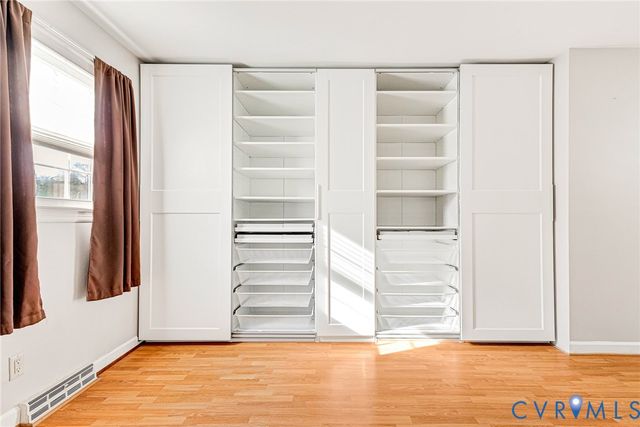 912 Forestview Dr, Colonial Heights, VA 23834