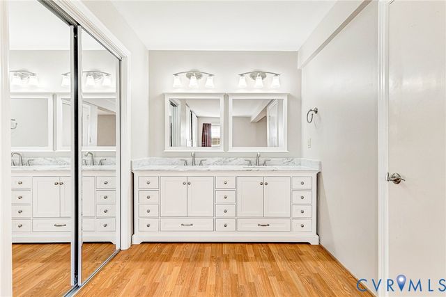 912 Forestview Dr, Colonial Heights, VA 23834