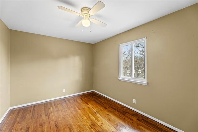 8221 Santa Fe Drive 8, Overland Park, KS 66204