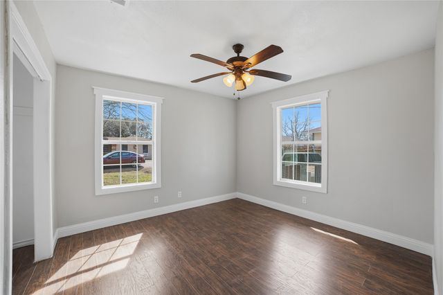 404 S 4th Street, Crandall, TX 75114