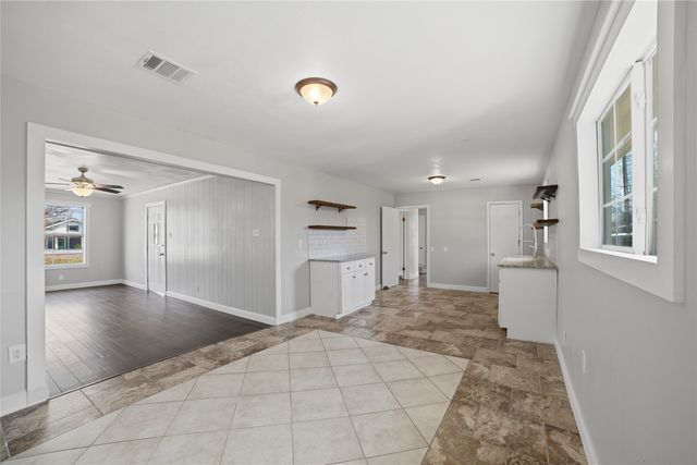 404 S 4th Street, Crandall, TX 75114