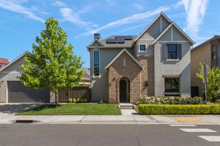 5201 F St, Sacramento, CA 95819