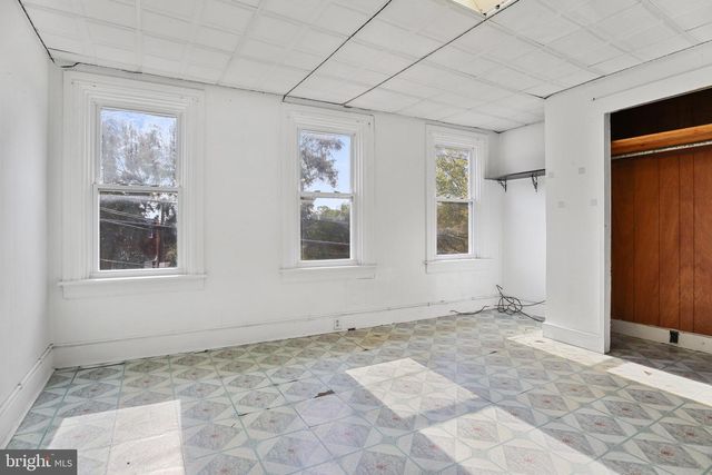 527 W VINE ST, Lancaster, PA 17603