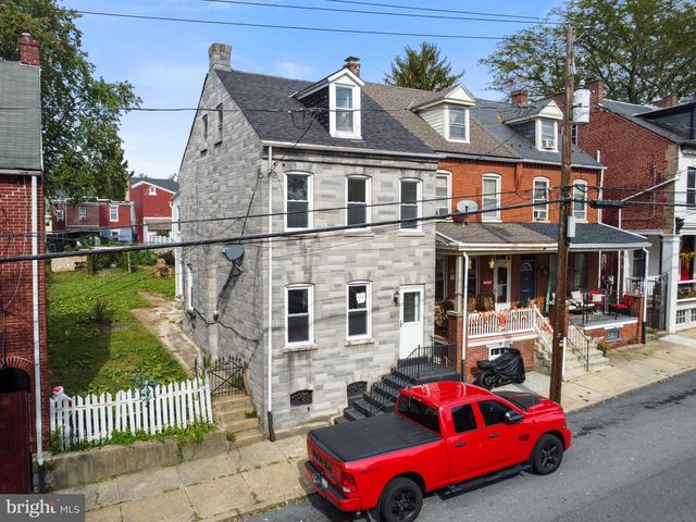 527 W VINE ST, Lancaster, PA 17603