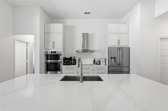 264 BLUE STONE CIRCLE, Winter Garden, FL 34787