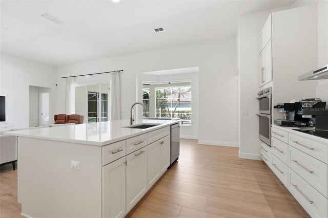 264 BLUE STONE CIRCLE, Winter Garden, FL 34787