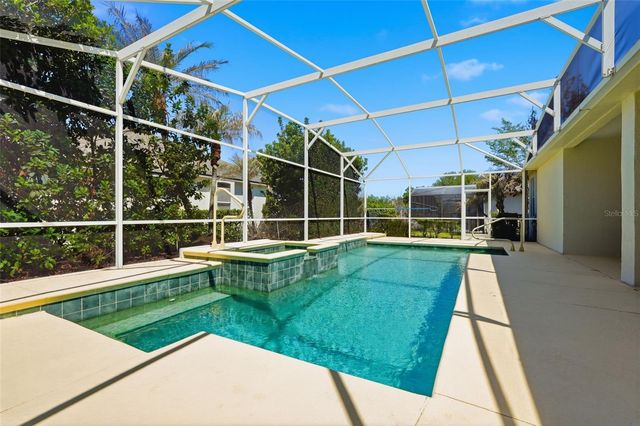 264 BLUE STONE CIRCLE, Winter Garden, FL 34787