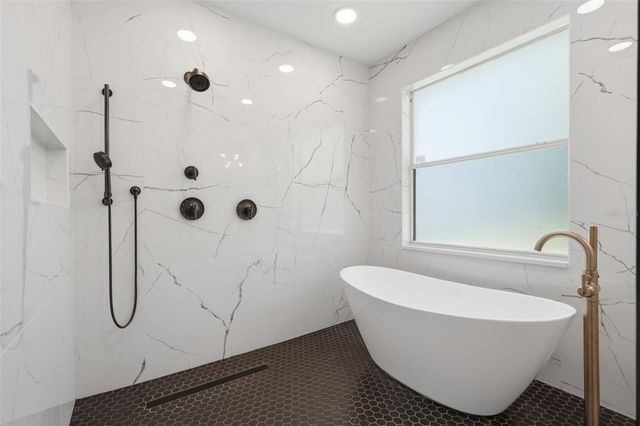 264 BLUE STONE CIRCLE, Winter Garden, FL 34787