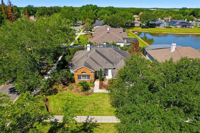 264 BLUE STONE CIRCLE, Winter Garden, FL 34787