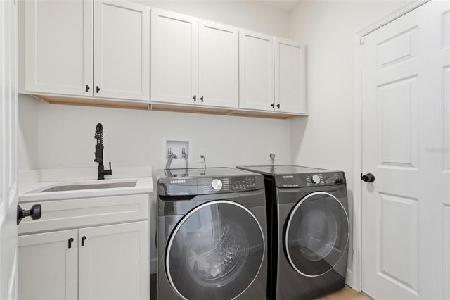 264 BLUE STONE CIRCLE, Winter Garden, FL 34787