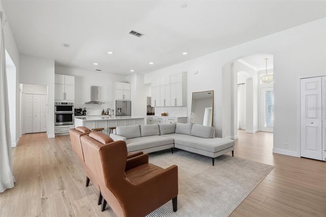 264 BLUE STONE CIRCLE, Winter Garden, FL 34787