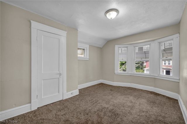 11714 Oakview Avenue, Cleveland, OH 44108