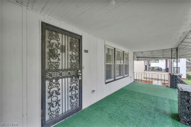 11714 Oakview Avenue, Cleveland, OH 44108