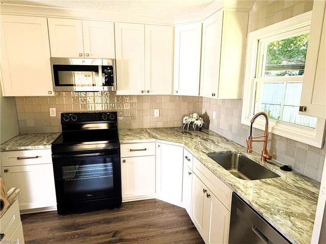 2921 Bamberg PL, Virginia Beach, VA 23453