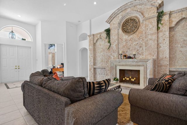 6855 NW 102nd Lane, Parkland, FL 33076