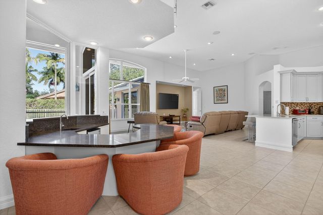 6855 NW 102nd Lane, Parkland, FL 33076