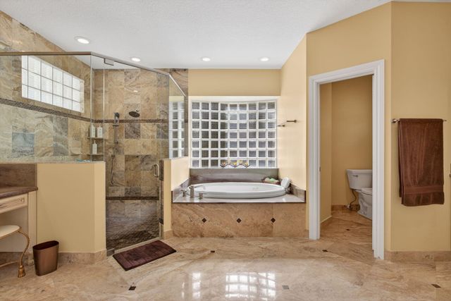 6855 NW 102nd Lane, Parkland, FL 33076