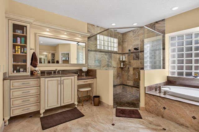 6855 NW 102nd Lane, Parkland, FL 33076