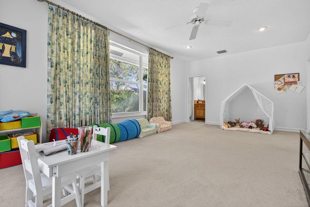 6855 NW 102nd Lane, Parkland, FL 33076